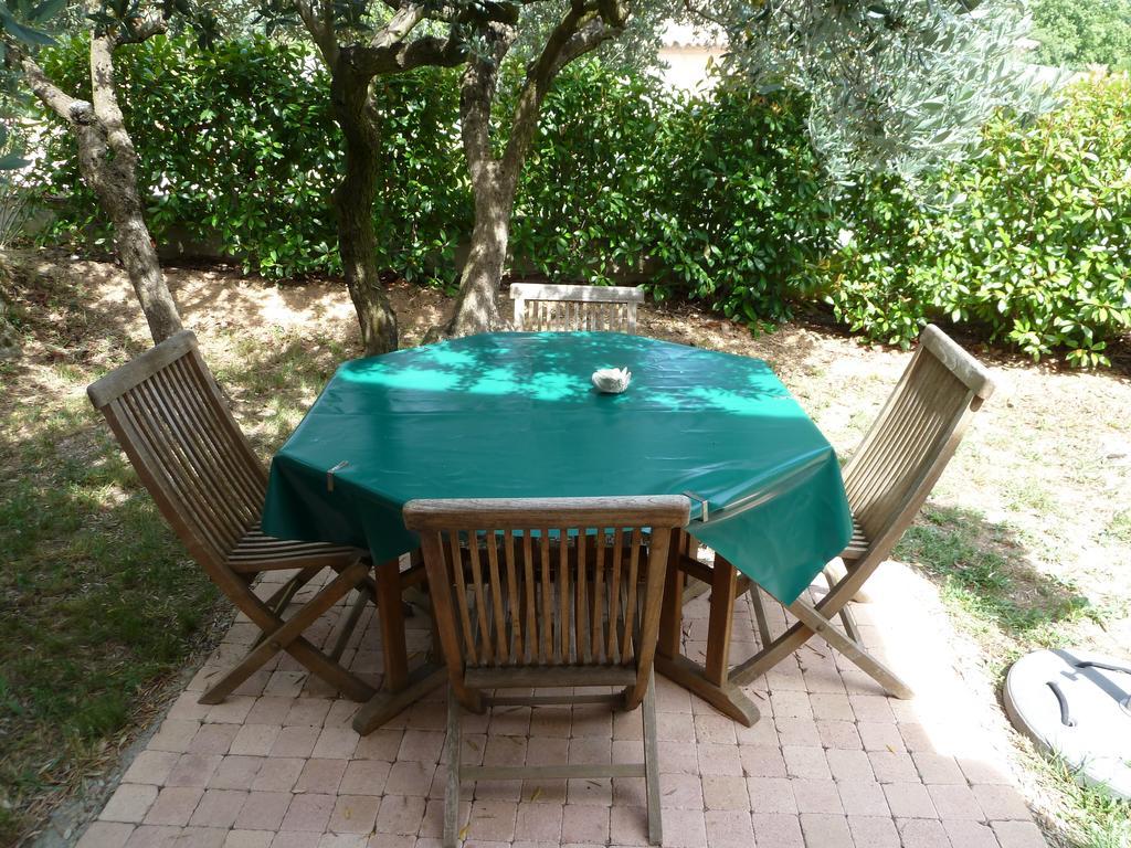 مبيت وإفطار كوتيغانس Mas De L'Olivette الغرفة الصورة